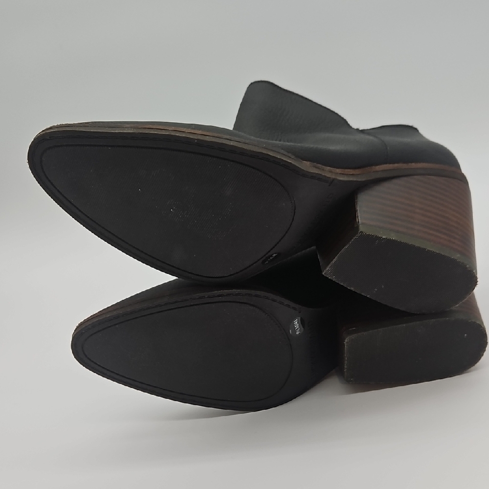Lucky Brand Black Leather Pointed Ankle Zipper Booties - Picture 11 of 14
